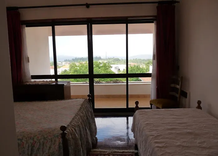 Residencial O Bras Konukevi 3*
